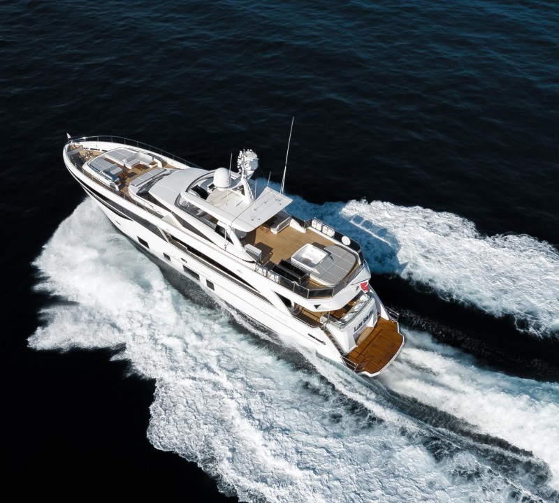 riviera living yacht proprietaire